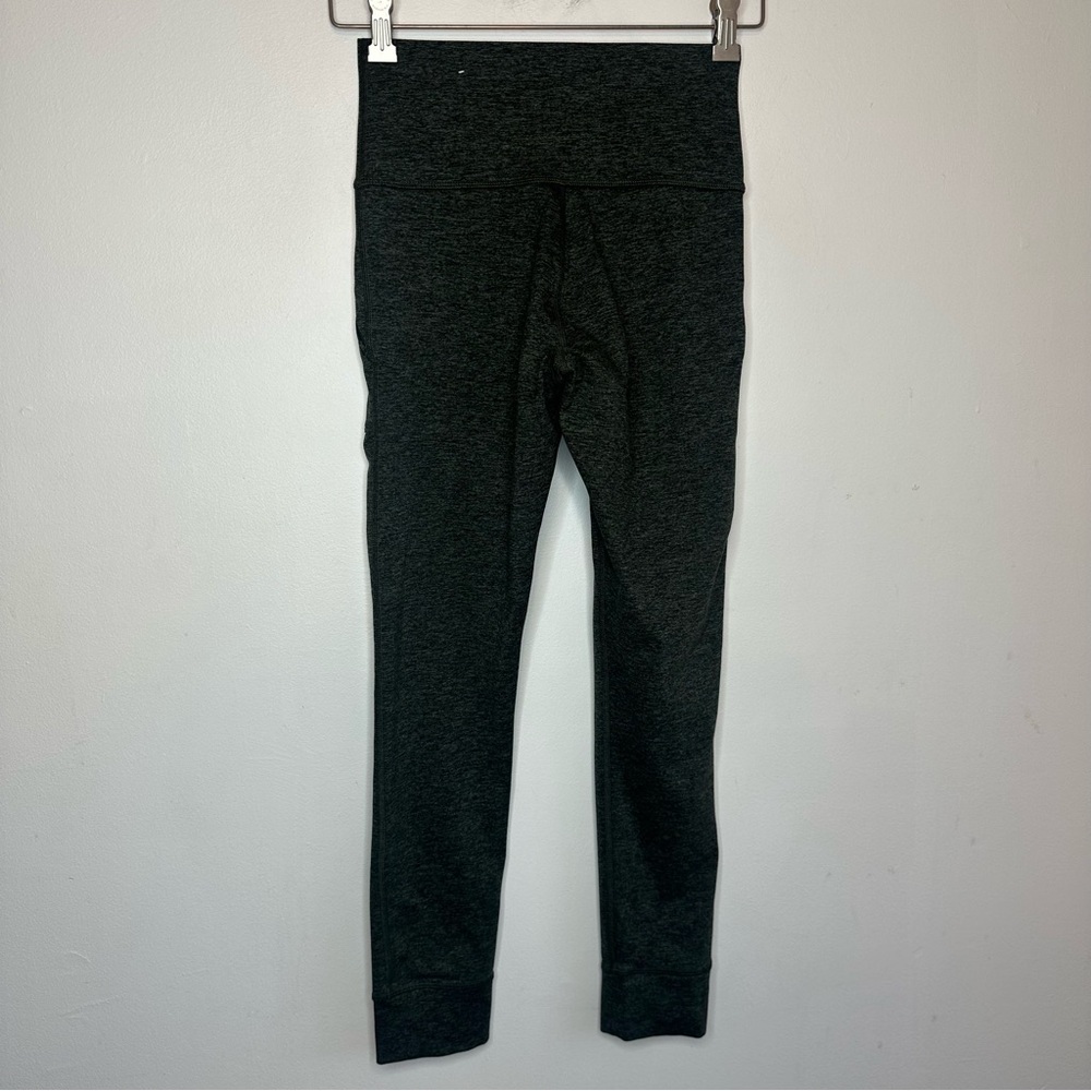 Offline By Aerie The Hugger Legging Hi-Rise Dark Gray Size M Medium Pockets - Picture 2 of 9